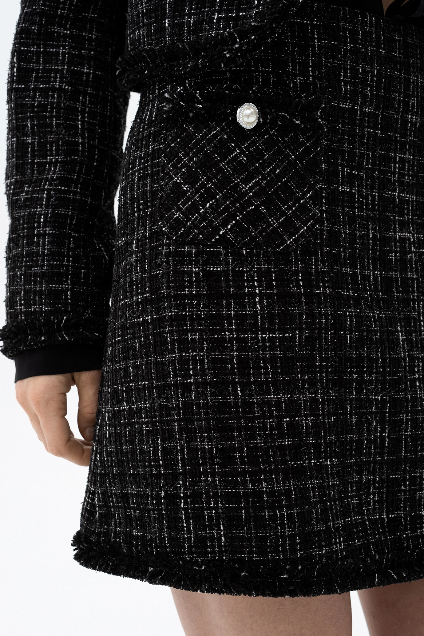 Жакет из твида короткий и юбка-мини