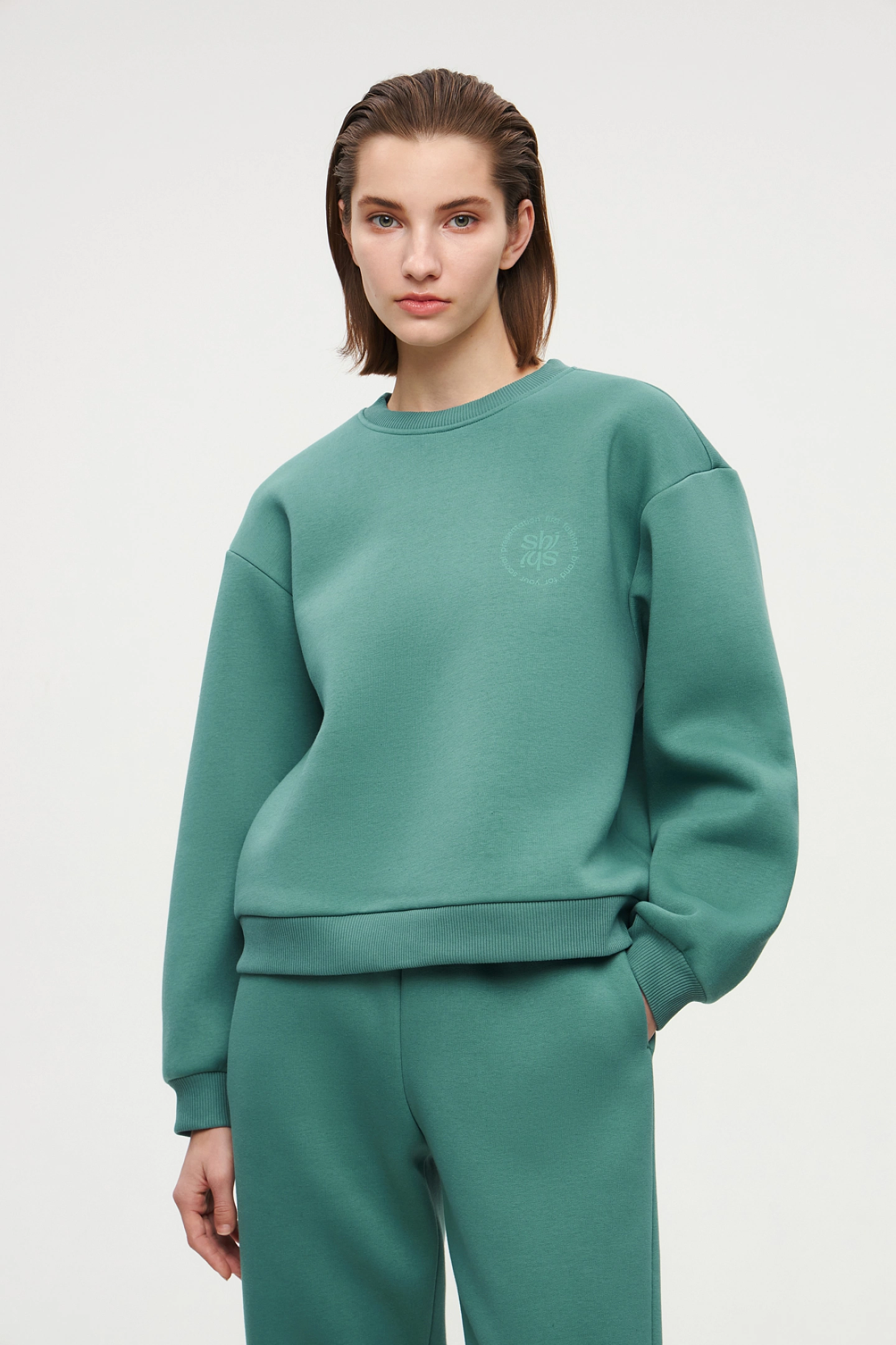 Свитшот с логотипом