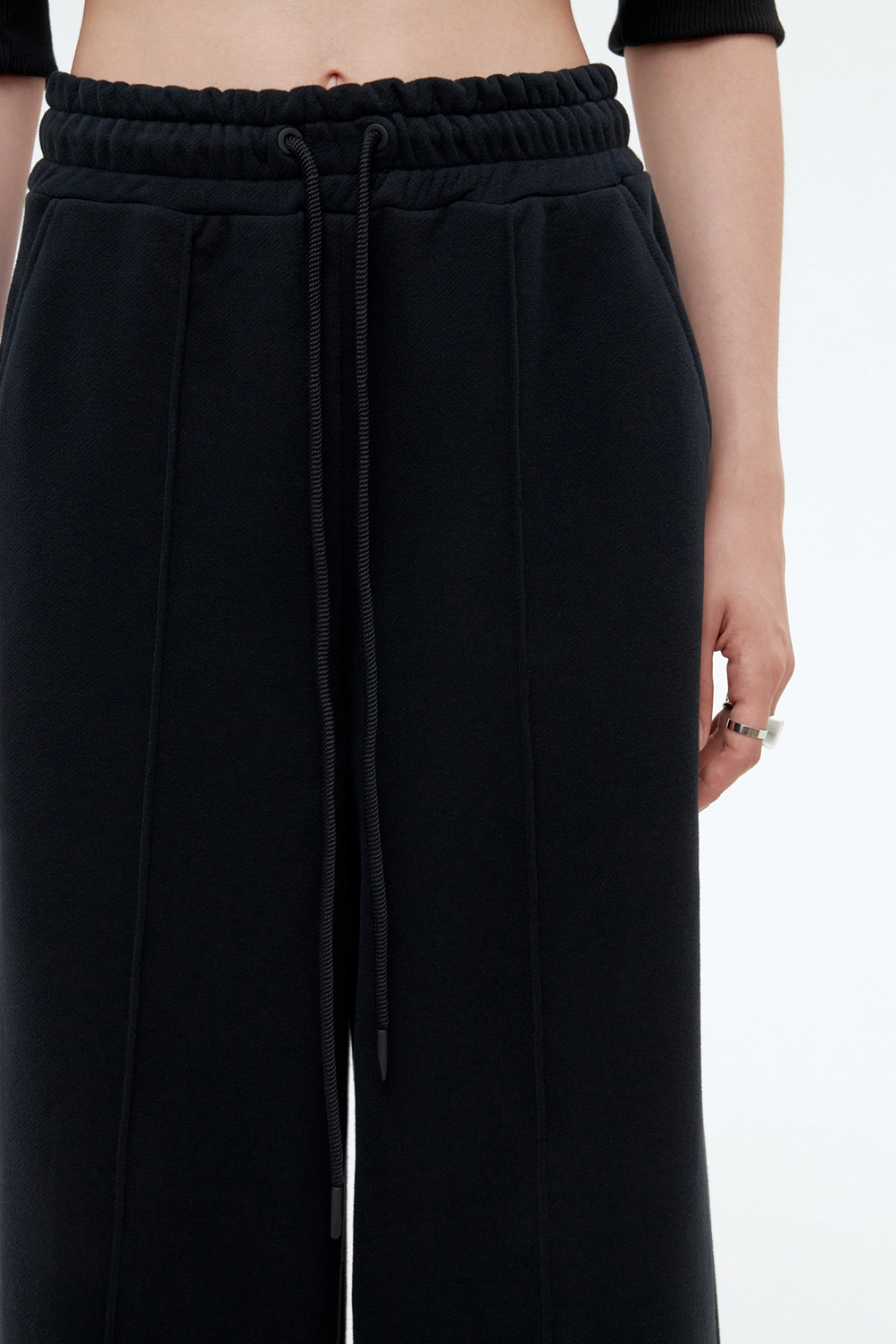 Худи объемный и брюки широкие из трикотажа