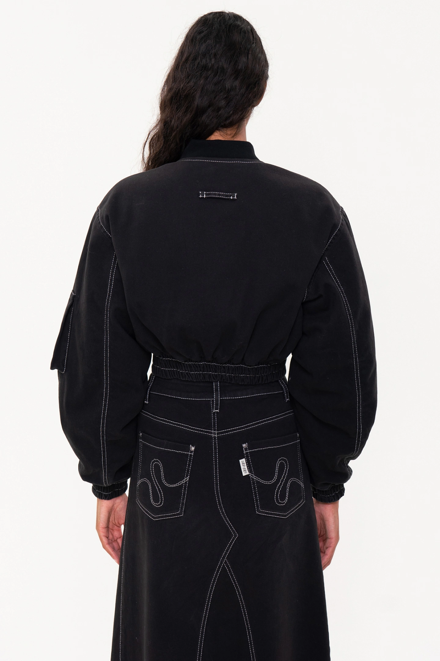 Бомбер короткий с широким рукавом и юбка макси джинсовая