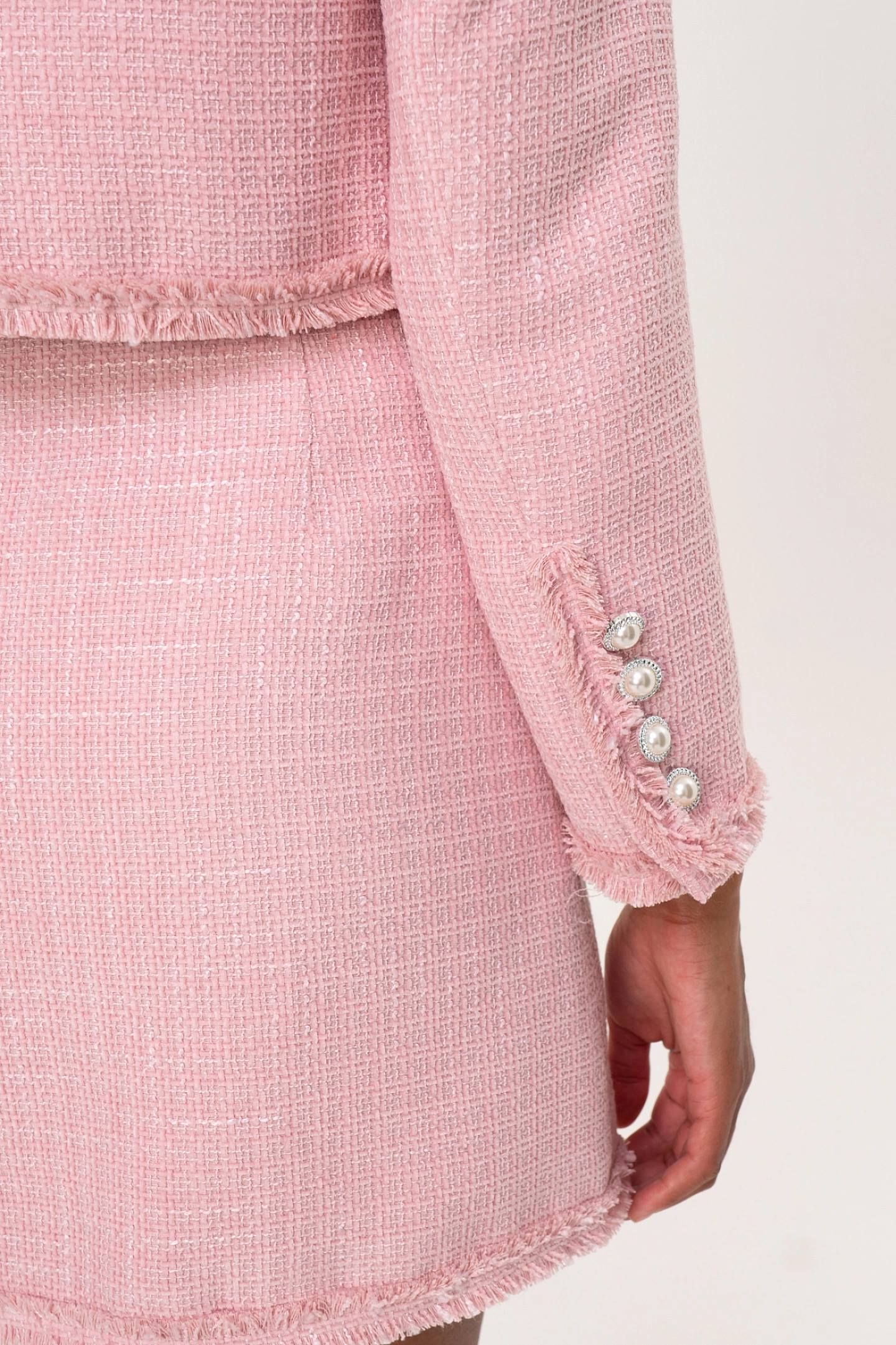 Жакет из твида и юбка-мини из твида