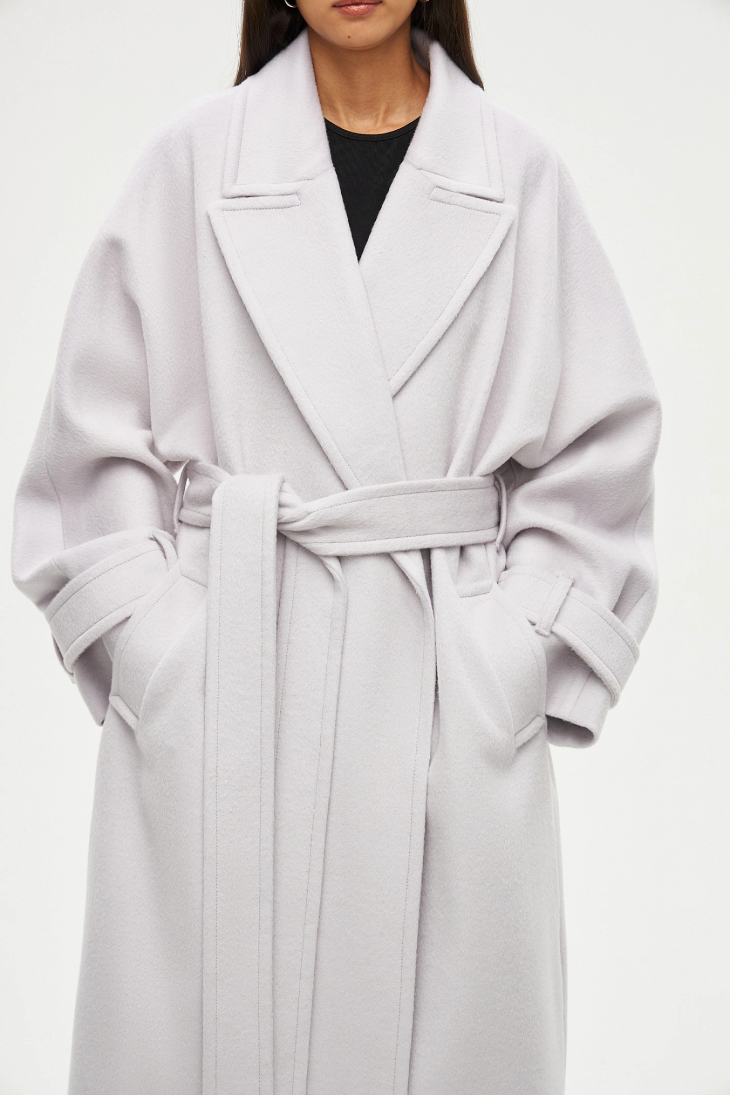 Пальто с цельнокроеным рукавом