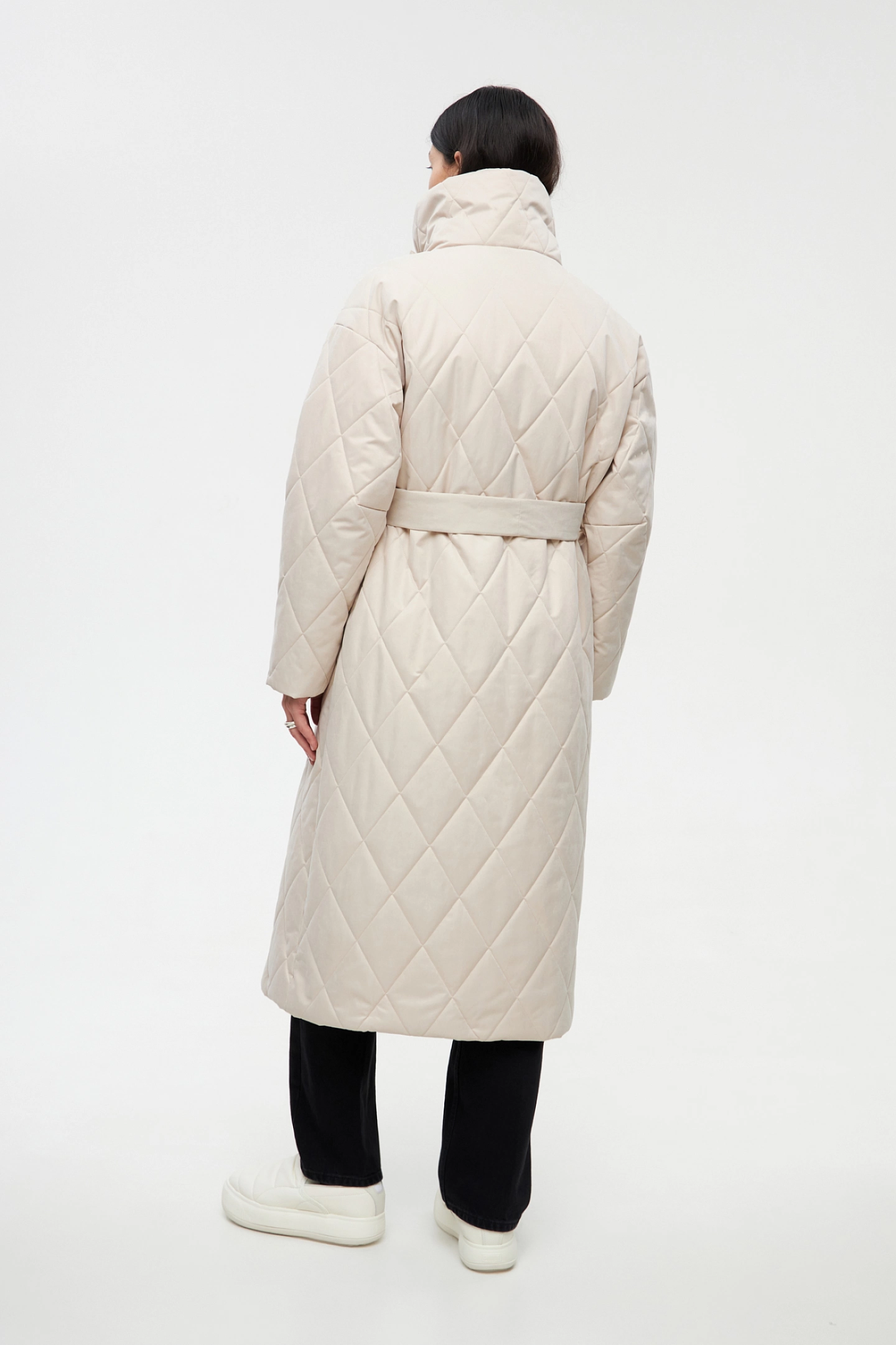 Пальто стеганное со стойкой